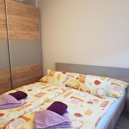 Henrietta Apartmanhaz Apartment Zalakaros Bagian luar foto