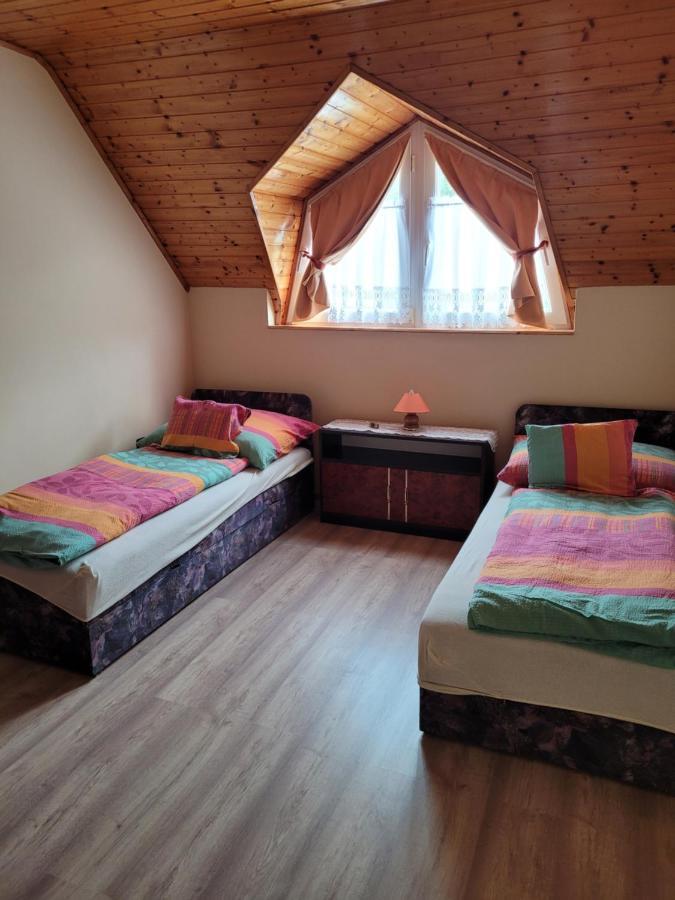 Henrietta Apartmanhaz Apartment Zalakaros Bagian luar foto