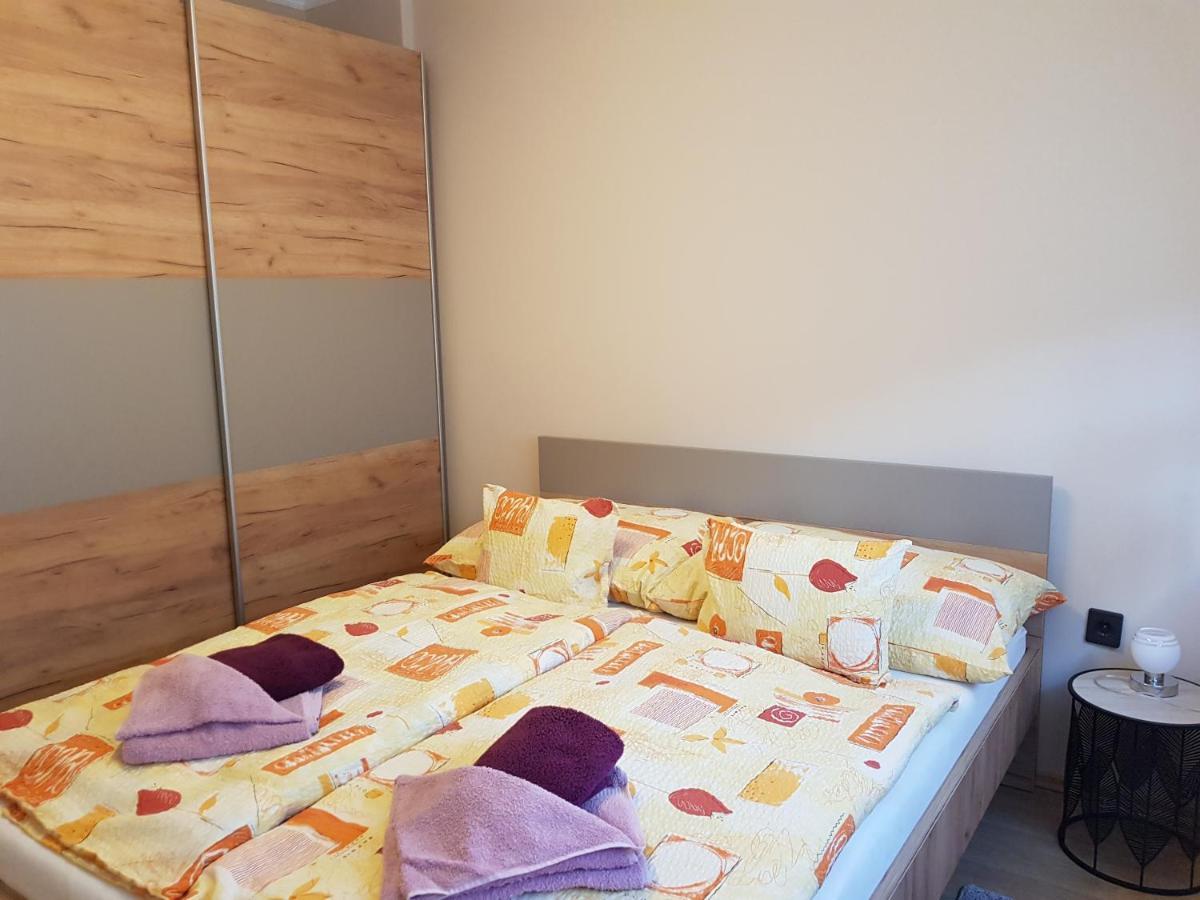 Henrietta Apartmanhaz Apartment Zalakaros Bagian luar foto